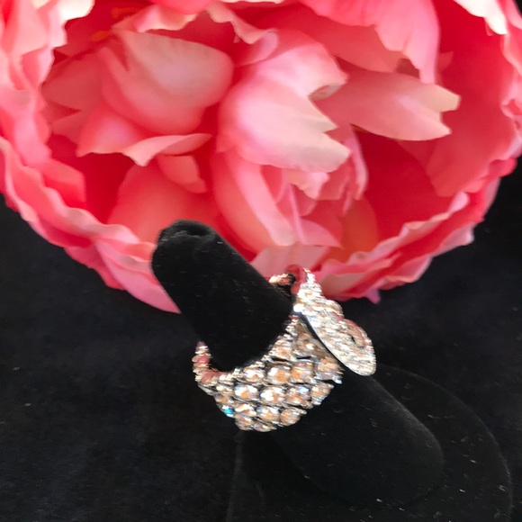 Sparkling Crystal Rhinestone Adjustable Ring - Picture 2 of 6